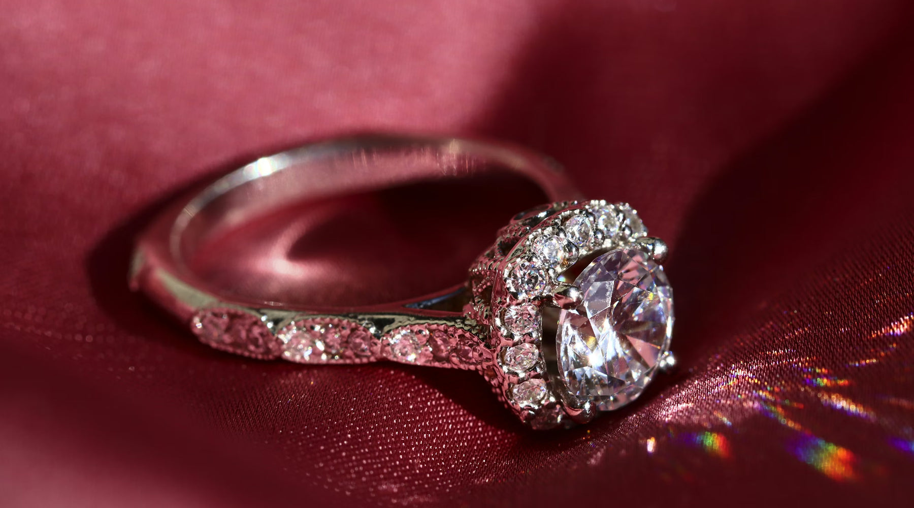 How to Choose the Perfect Engagement Ring (2026 Guide)