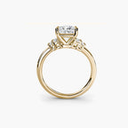 engagement-rings__baguette-accent-solitaire__shape-princess__gold-gold__03_front.jpg