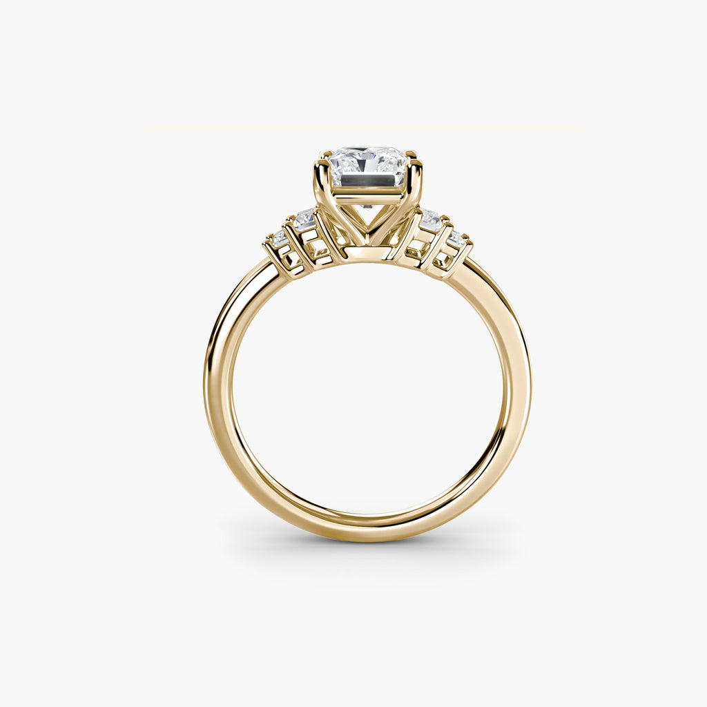 engagement-rings__baguette-accent-solitaire__shape-radiant__gold-gold__03_front.jpg