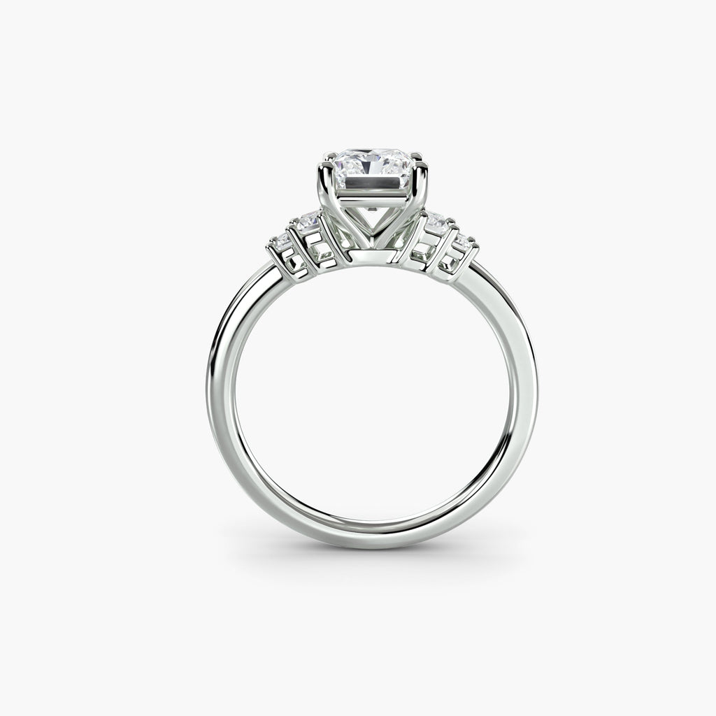engagement-rings__baguette-accent-solitaire__shape-radiant__gold-white__03_front.jpg