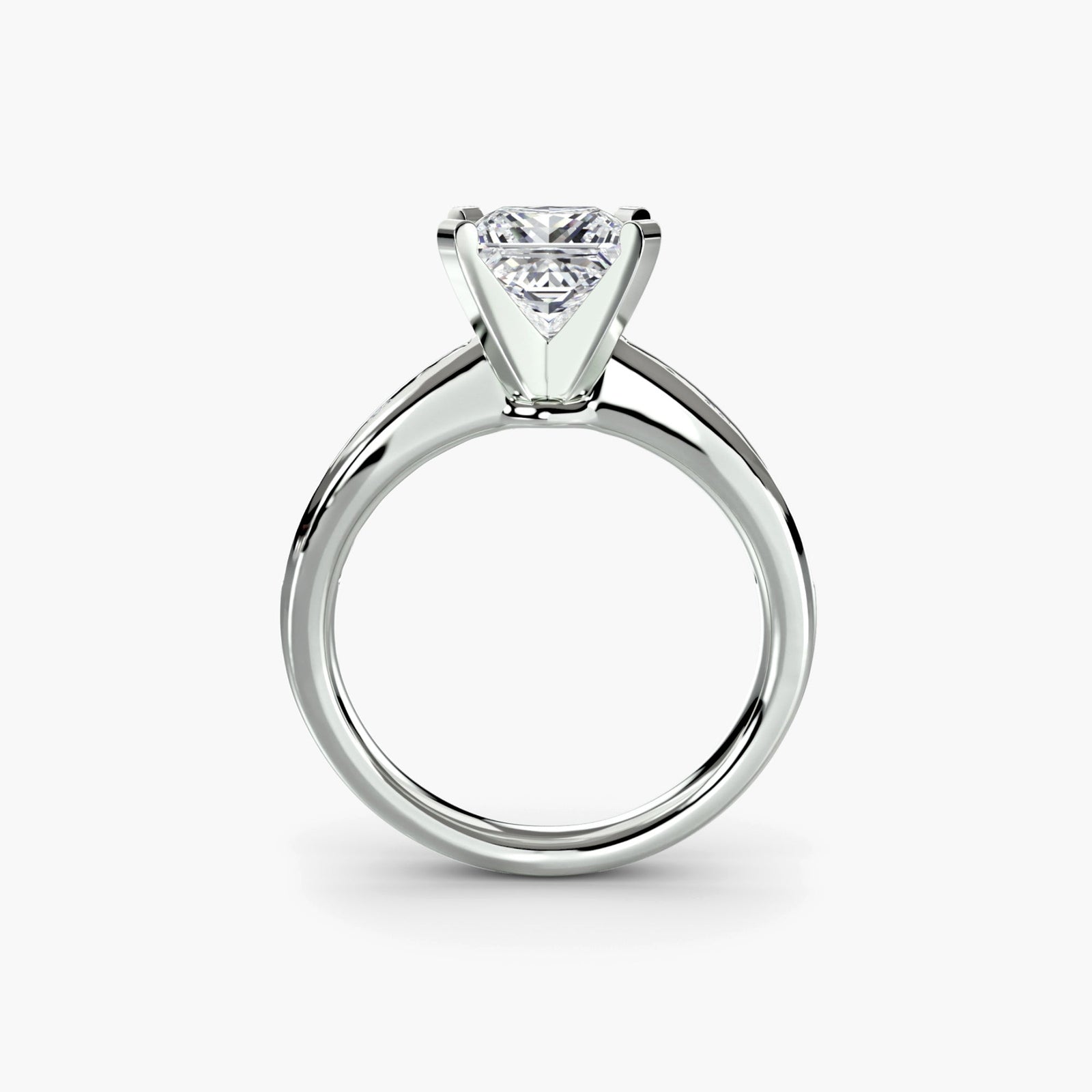 engagement-rings__solitaire-with-pavé-3__shape-princess__gold-white__03_front.jpg