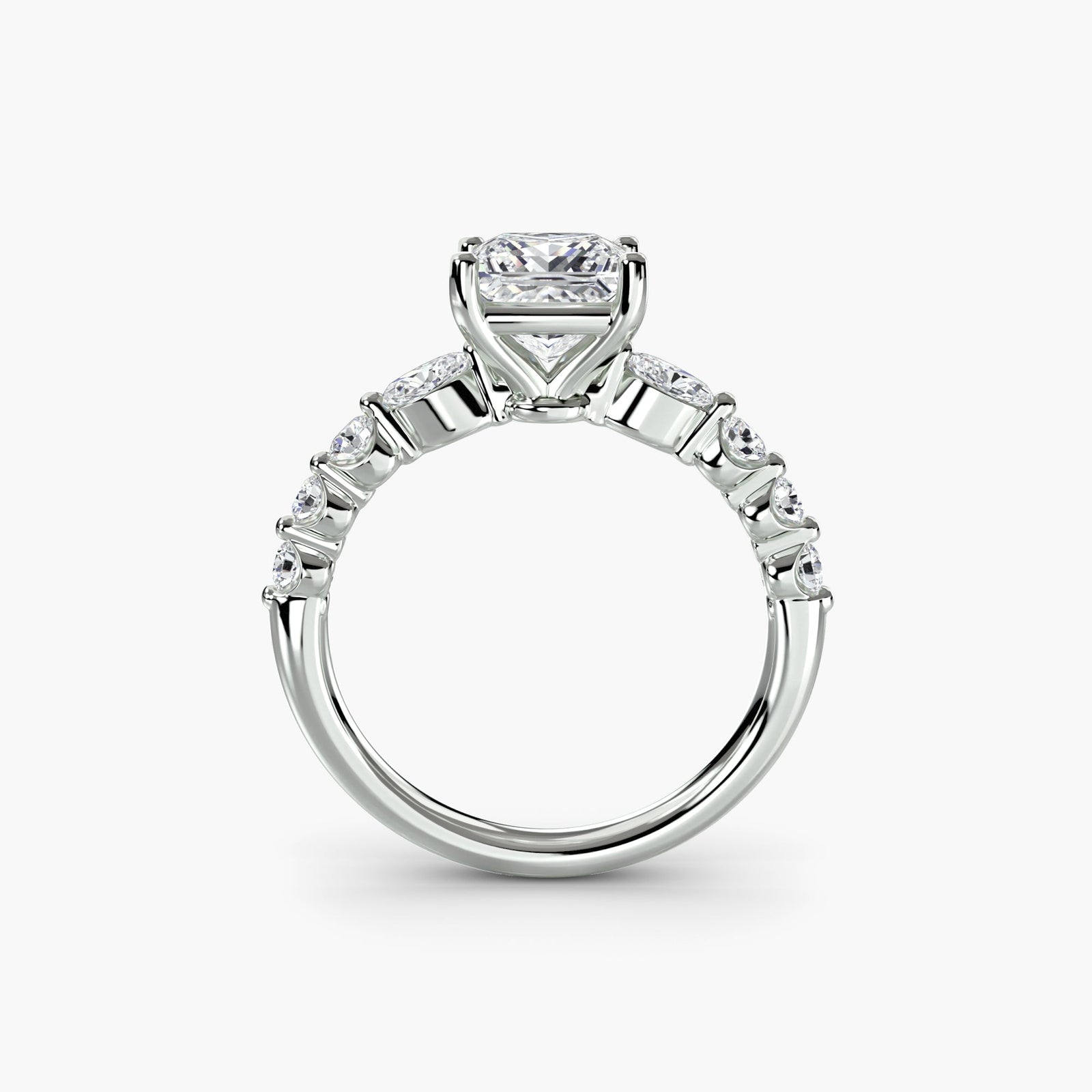 engagement-rings__the-tiered-accent-ring__shape-princess__gold-white__03_front.jpg