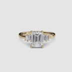 engagement-rings__baguette-accent-solitaire__shape-emerald__gold-gold__00_video.mp4
